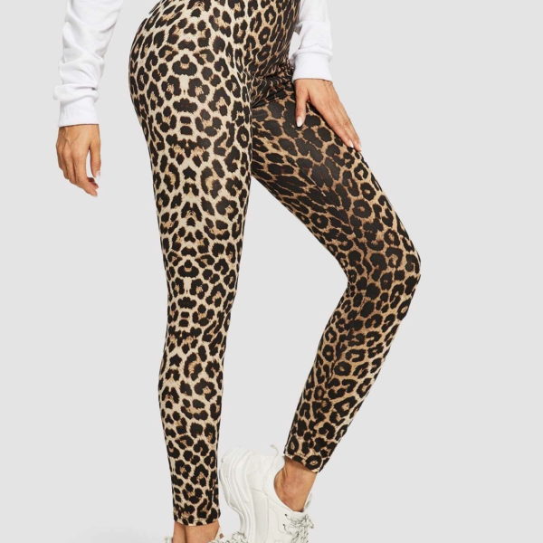 leopárdmintás leggings