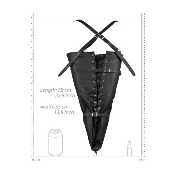 kar/kényszerzubbony