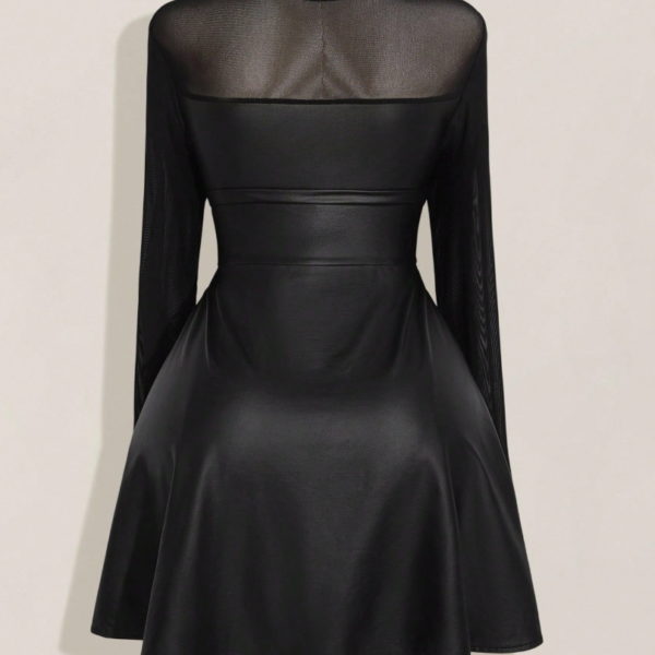 bőr határú egyberuha